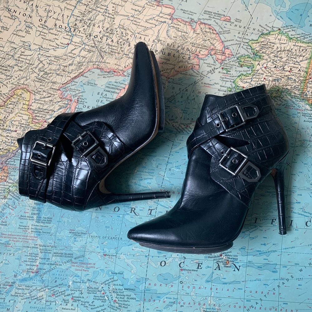 Vero Cuoio 100% Leather boots